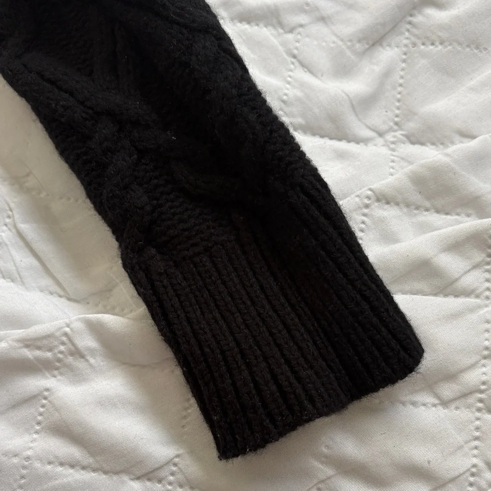 Ralph Lauren Black Label Fringed Cable Knit Sweater - Picture 5 of 6